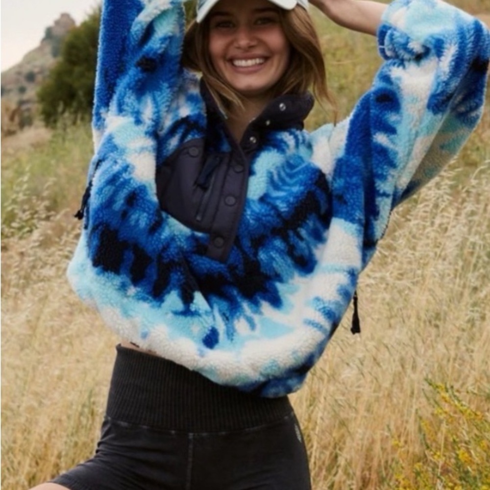 FP Movement Women's Rocky Ridge Pullover ocean tie, dye combo size SP